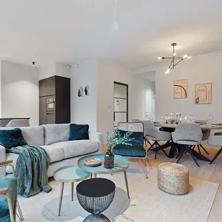Apartmán Luxury 2 Bedroom In City Of *